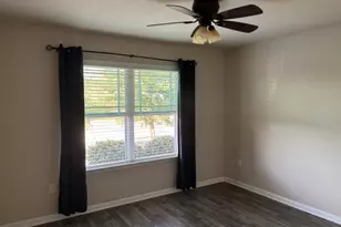 501 San Antonio Riverwalk St, Hutto, TX 78634 - Photo 2