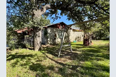 520 Munson Street, Tow, TX 78672 - Photo 6