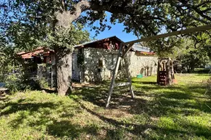 520 Munson St, Tow, TX 78672 - Photo 6