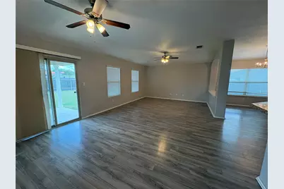 158 Hunter Creek Cove, Buda, TX 78610 - Photo 4