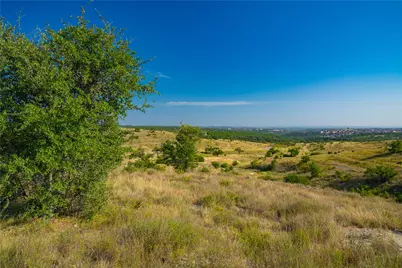 7327 Spiro Trail, Austin, TX 78738 - Photo 4