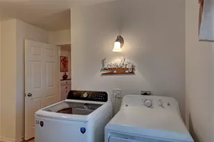 1421 W Sacramento St, Marfa, TX 79843 - Photo 16