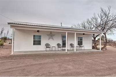 1421 W Sacramento Street, Marfa, TX 79843 - Photo 4