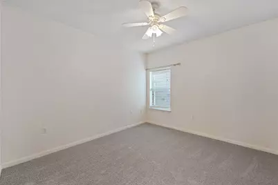 7513 S Glenn Street, Austin, TX 78744 - Photo 2