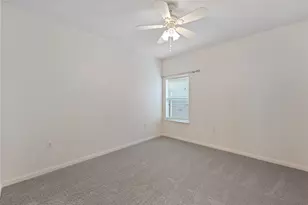 7513 S Glenn St, Austin, TX 78744 - Photo 2