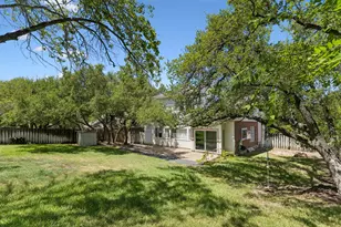 3609 Latimer Dr, Austin, TX 78732 - Photo 36