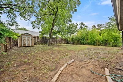4605 Harmon Avenue, Austin, TX 78751 - Photo 34