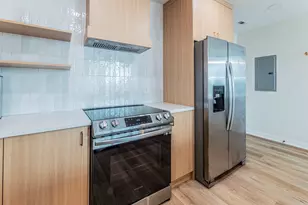 360 Nueces St, Austin, TX 78701 - Photo 6