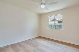 214 Sandhill Dr, Lockhart, TX 78644 - Photo 24