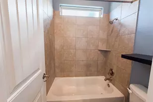 122 Bluehaw Dr, Georgetown, TX 78628 - Photo 16