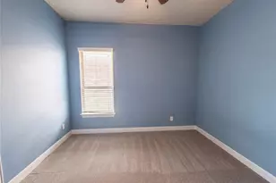 122 Bluehaw Dr, Georgetown, TX 78628 - Photo 10