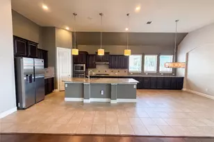 122 Bluehaw Dr, Georgetown, TX 78628 - Photo 2