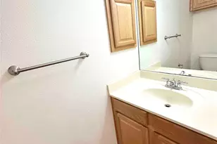 6900 E Riverside Dr, Austin, TX 78741 - Photo 8