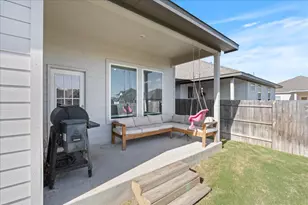 1027 Haystack, New Braunfels, TX 78130 - Photo 16