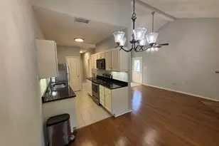 307 Quarry St, San Marcos, TX 78666 - Photo 6