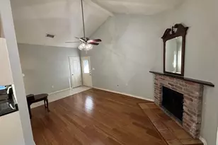 307 Quarry St, San Marcos, TX 78666 - Photo 8