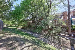 8906 Parkfield Dr, Austin, TX 78758 - Photo 34