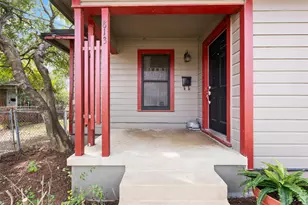813 E 48th St, Austin, TX 78751 - Photo 4