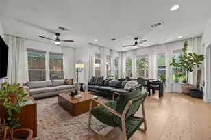 1511 E 13th St, Austin, TX 78702 - Photo 4