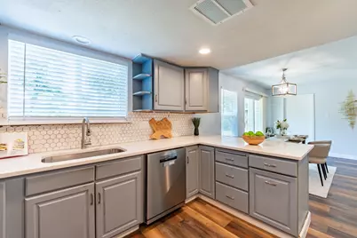 11002 Hard Rock Road, Austin, TX 78750 - Photo 18