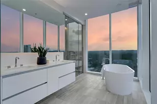 313 W 17th St, Austin, TX 78701 - Photo 1