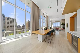 313 W 17th St, Austin, TX 78701 - Photo 32