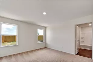 140 Allington Cir, Jarrell, TX 76537 - Photo 4