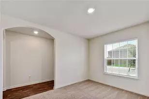 140 Allington Cir, Jarrell, TX 76537 - Photo 2