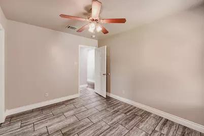 1211 N Bishop Street, San Marcos, TX 78666 - Photo 22