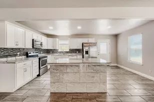 1211 N Bishop St, San Marcos, TX 78666 - Photo 10