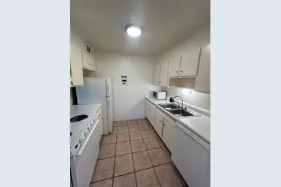 3703 Harmon Avenue #207, Austin, TX 78705 - Photo 4