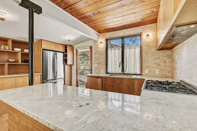 1022 Harwood Place, Austin, TX 78704 - Photo 16