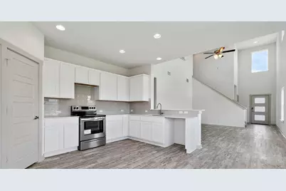 128 New Hampton Way, San Marcos, TX 78666 - Photo 1