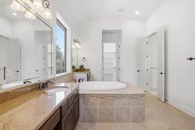 2312 Lakehurst Road, Spicewood, TX 78669 - Photo 20