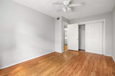 307 E 31 Street #206, Austin, TX 78705 - Photo 12