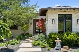 17724 Flagler Dr, Austin, TX 78738 - Photo 2