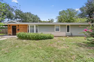 7707 Robalo Rd, Austin, TX 78757 - Photo 1