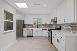 7707 Robalo Rd, Austin, TX 78757 - Photo 8