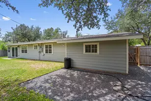 7707 Robalo Rd, Austin, TX 78757 - Photo 30