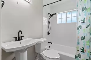 7707 Robalo Rd, Austin, TX 78757 - Photo 24