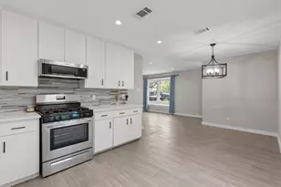 7707 Robalo Rd, Austin, TX 78757 - Photo 10