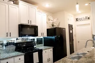 19805 Grover Cleveland Way, Manor, TX 78653 - Photo 12