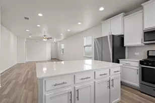 6400 Rafferty Ln, Austin, TX 78747 - Photo 12
