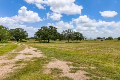 3291 Washburn Road, Luling, TX 78648 - Photo 12