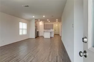 1320 Chad Dr, Round Rock, TX 78665 - Photo 10