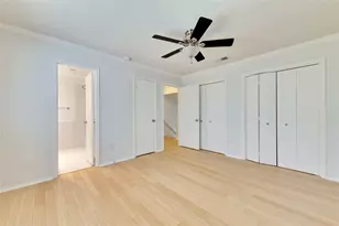 9731 Meadowheath Dr, Austin, TX 78729 - Photo 10