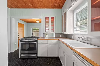 3014 Hemphill Park, Austin, TX 78705 - Photo 4