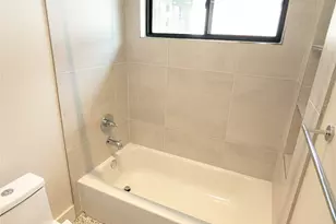 9257 Scenic Bluff Dr, Austin, TX 78733 - Photo 28