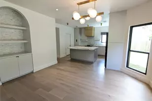 9257 Scenic Bluff Dr, Austin, TX 78733 - Photo 10