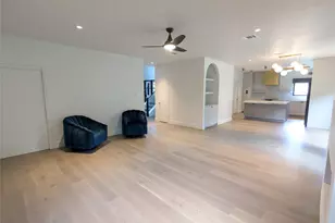 9257 Scenic Bluff Dr, Austin, TX 78733 - Photo 8